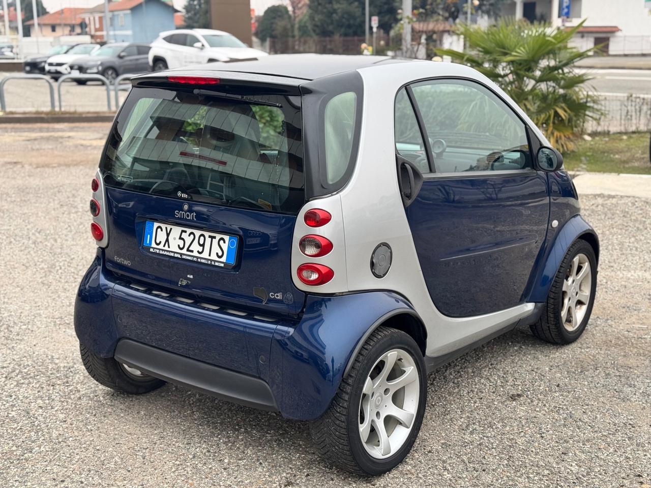 Smart ForTwo 800 coupé passion cdi Neopatentati