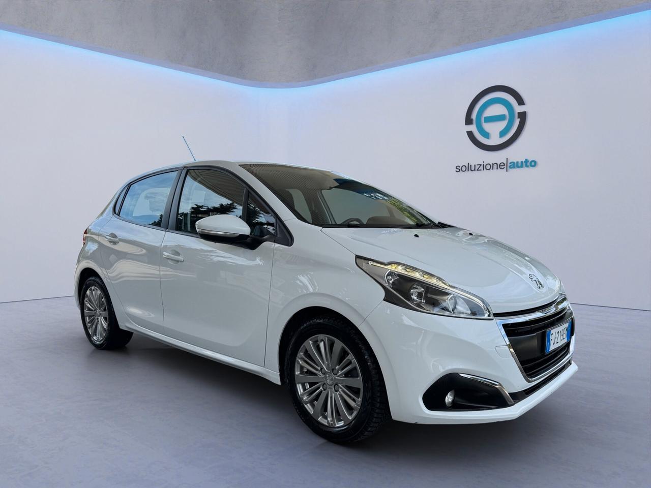 Peugeot 208 BlueHDi 75 5 porte Allure