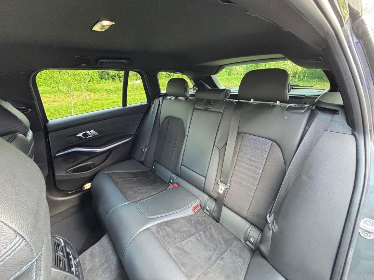 Bmw 320 320d Touring Msport*Full Optional*In Garanzia con possibilità di estensione*Come nuova