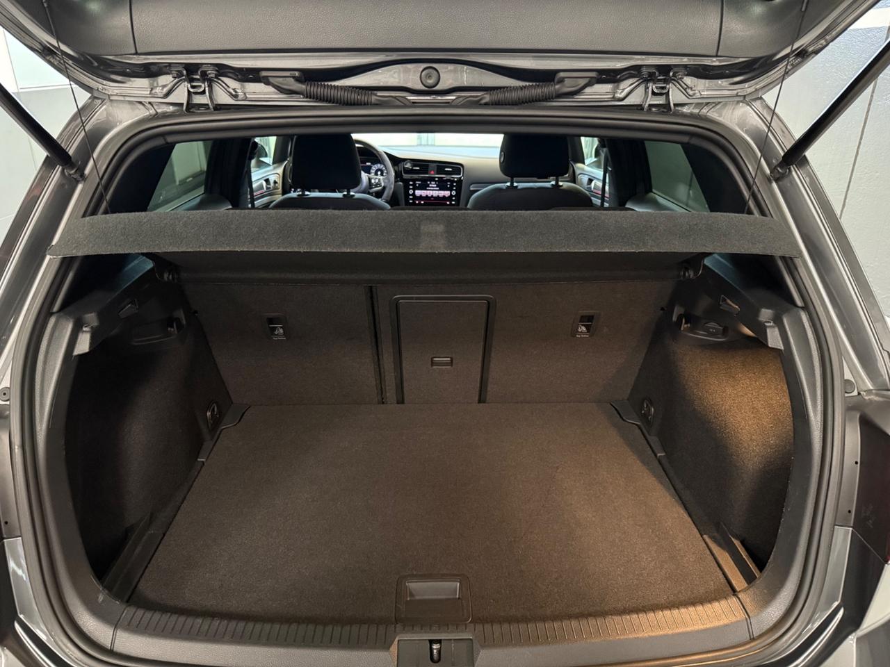 Volkswagen Golf GTI Performance 2.0 245 CV TSI DSG 5p. BMT