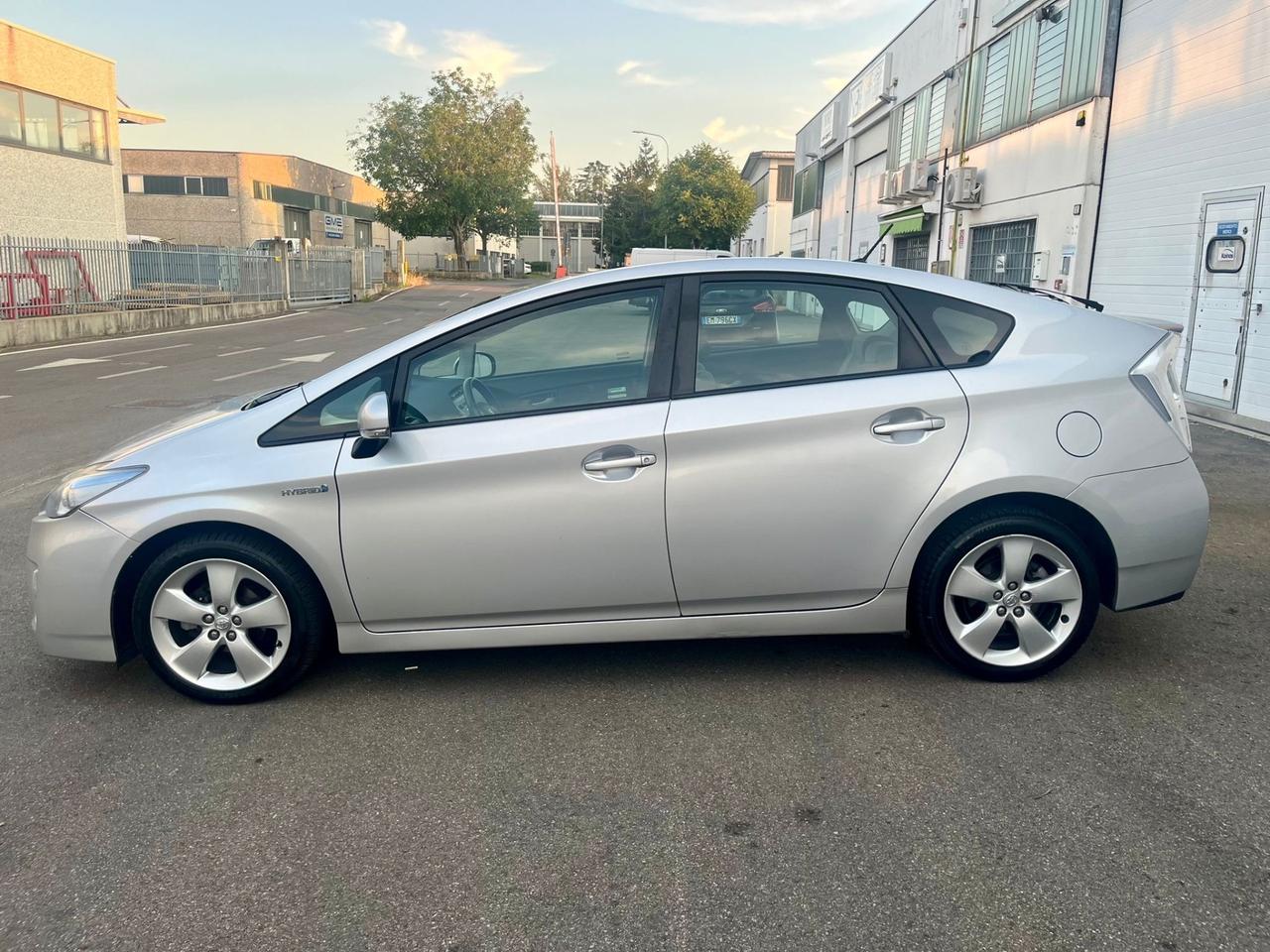 Toyota Prius 1.8h 2009 166.000km perfetta per neopatenti