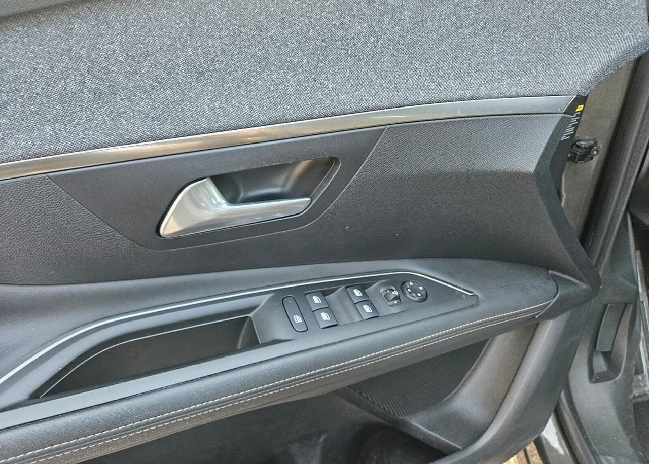 Peugeot 3008 130cvDiesel GT Line - DISTRIBUZIONE E CAMME SOST. -