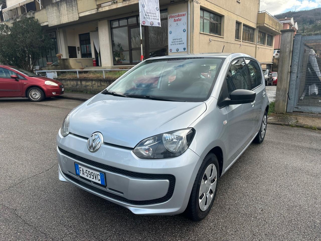 Volkswagen up! 1.0 75 CV 5p. high