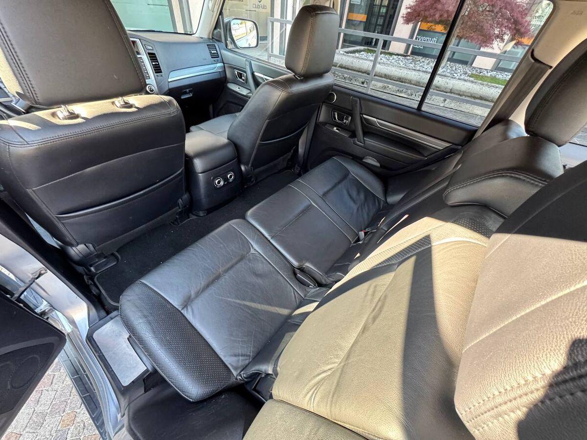 Mitsubishi Pajero 5 Porte Pajero 3.2 CR Invite 5p