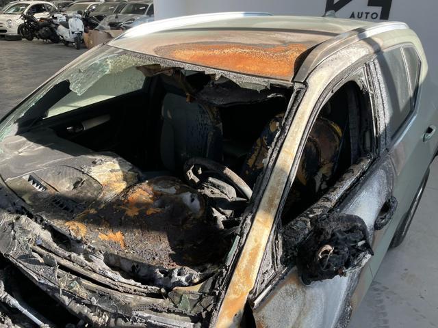 VOLVO XC40 B3 AUTOMATICO ESSENTIAL