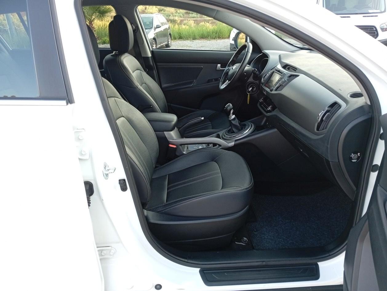 Kia Sportage 1.7 CRDI VGT 2WD high tech