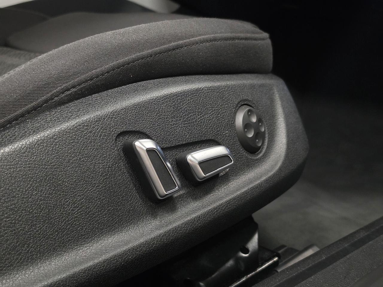 Audi A5 3.0 V6 TDI 245 CV quattro_ FULL SERVICE BOOK _ RESTYLING _ S TRONIC _ TETTO _ UNIPROPRIETARIO _ GARANZIA 12 MESI