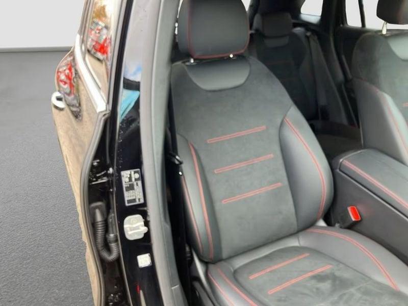 Mercedes-Benz GLA GLA 200 d AMG Line MULTIBEAM LED CAMERA MBUX