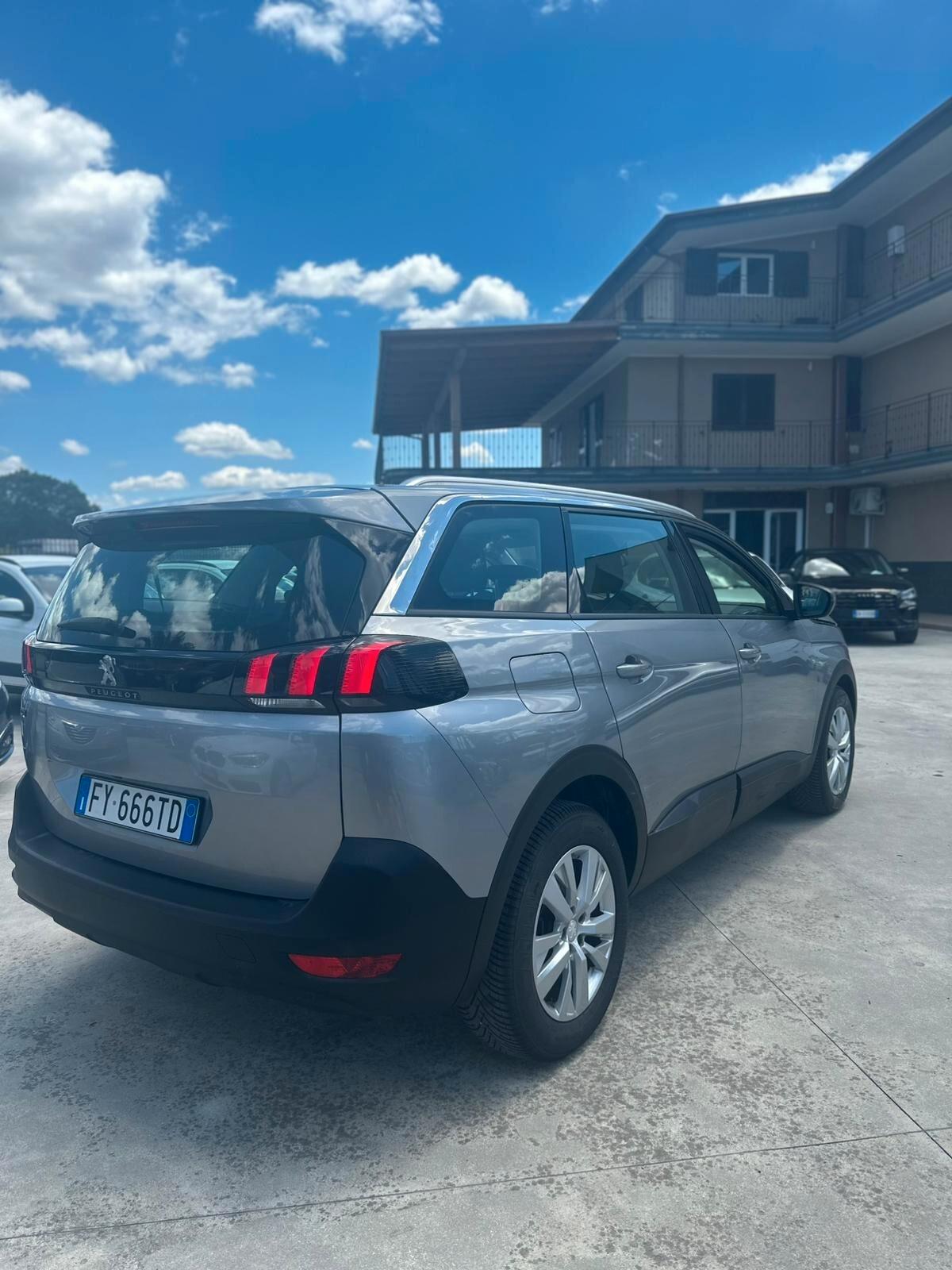 Peugeot 5008 BlueHDi 130 S&S EAT8 Allure
