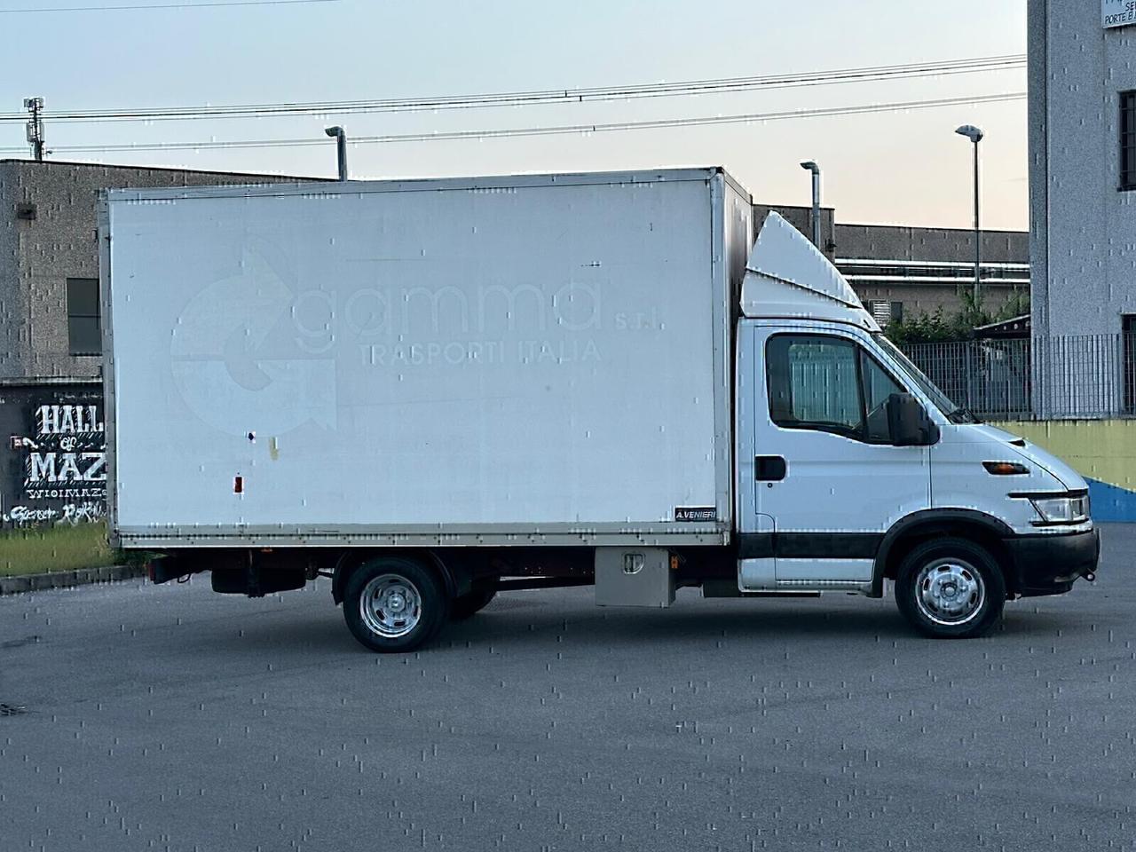 IVECO 35C13 con ARIA CONDIZIONATA SUPER PREZZO!