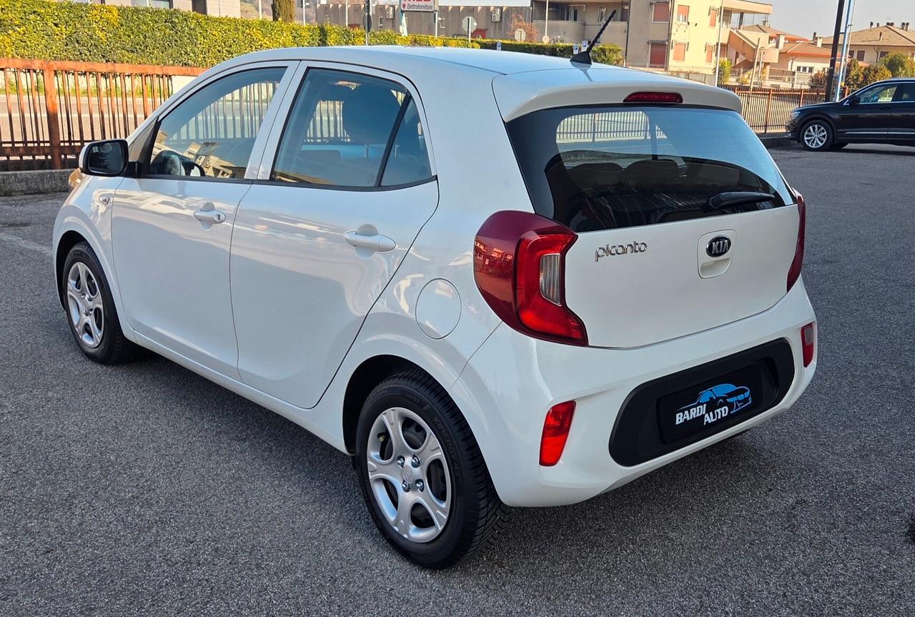 Kia Picanto 1.0 12V 5 porte City