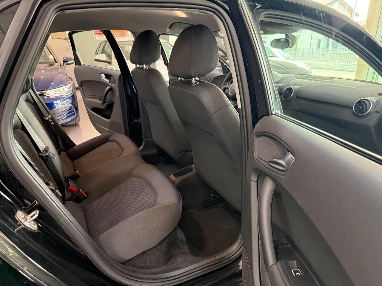 Audi A1 Sportback 1.0 tfsi 82cv NEOPATENTATI 23.000 KM!!!