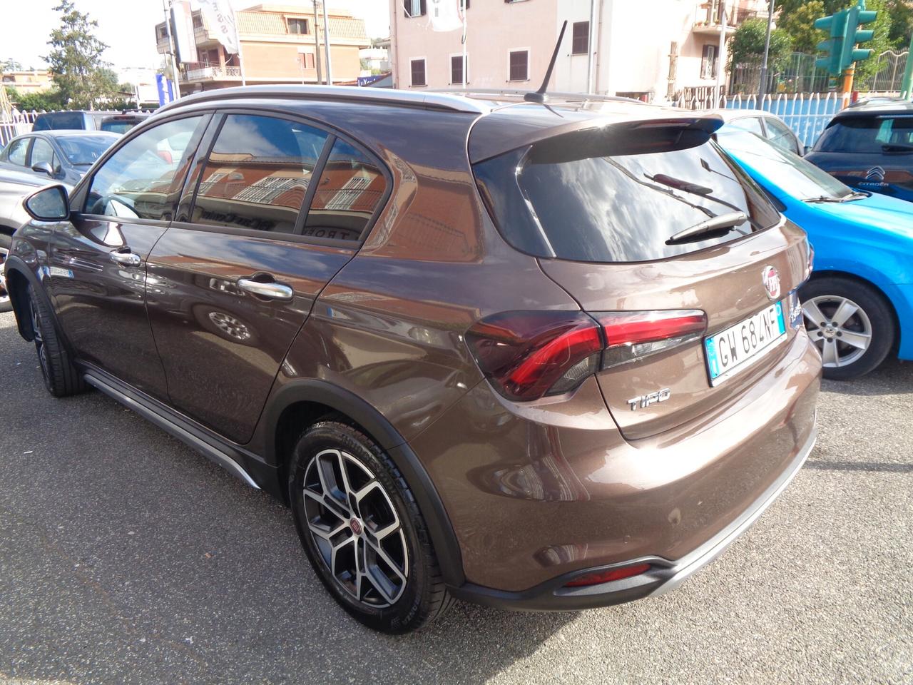 Fiat Tipo 1.0 5 porte Cross