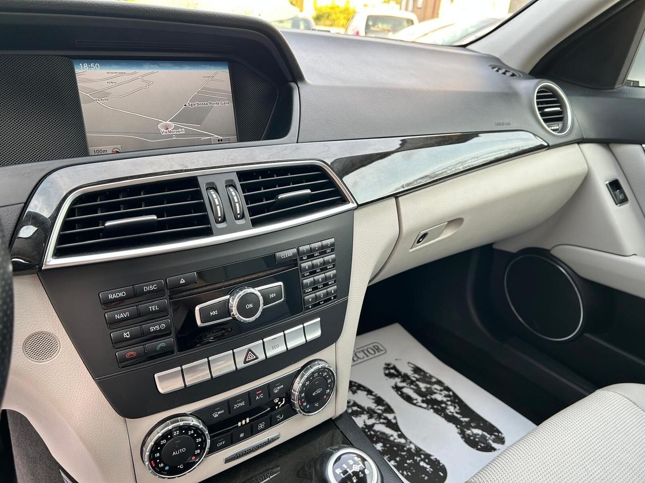 MERCEDES C220 170CV AVANTGARDE CERTIFICATA UNICO