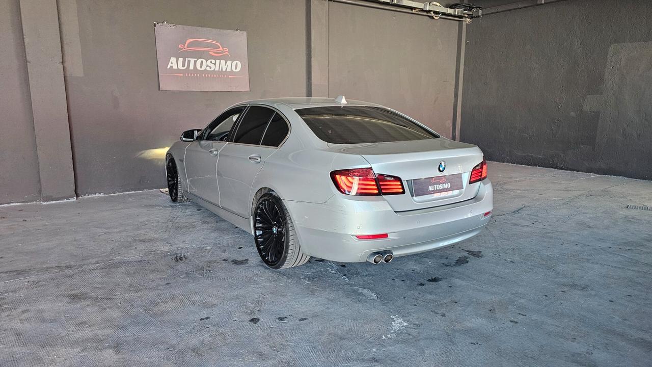 Bmw 318 318d xDrive Luxury