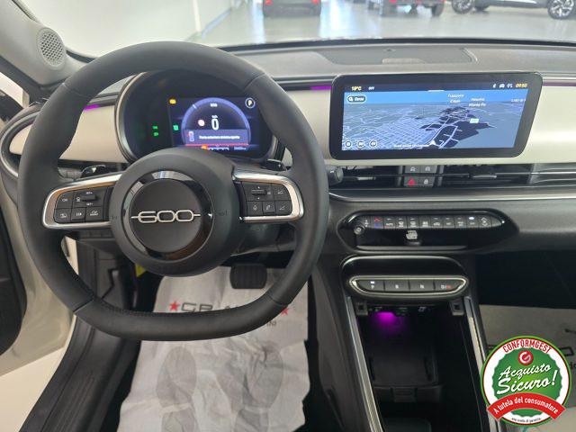 FIAT 600 Hybrid 100 CV DCT MHEV La Prima