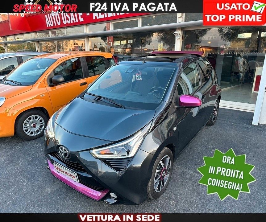 Toyota Aygo Connect 1.0 72 CV 5 porte x-play, CABRIO, CERCHI IN LEGA, RETRO, PRONTA CONSEGNA ! !