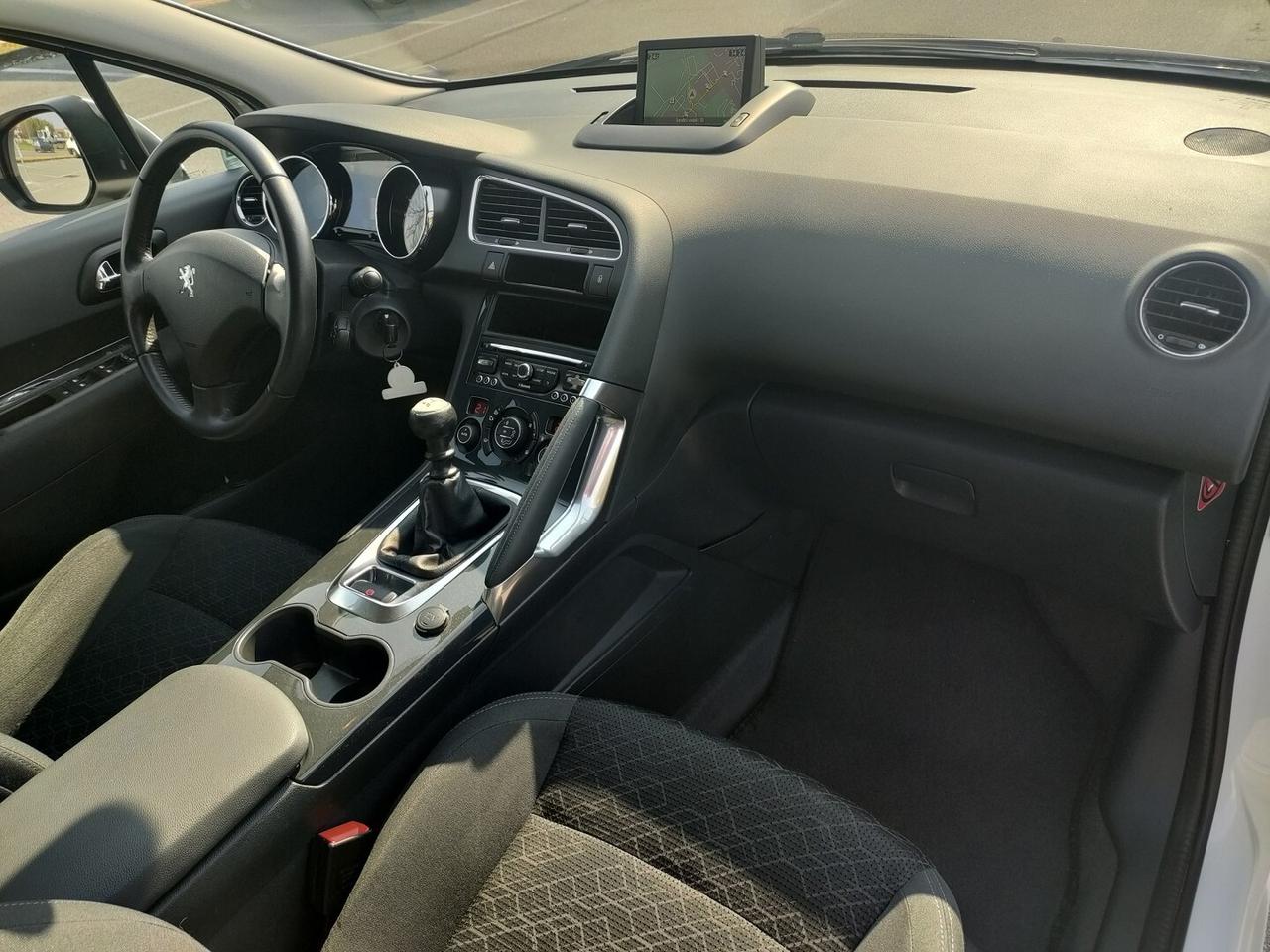 PEUGEOT 3008 1.6 bluehdi Active s&s 120cv