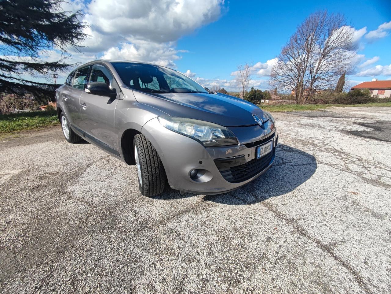 Renault Megane Mégane 1.5 dCi 110CV SporTour Attractive