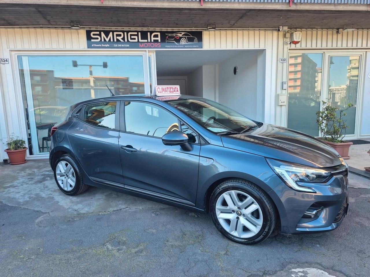 Renault Clio TCe 90 CV 5 porte IVA ESPOSTA