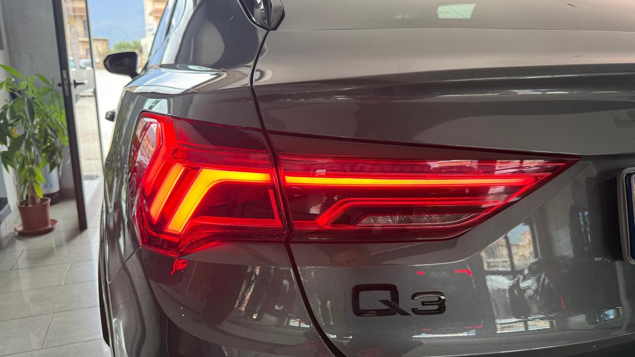 AUDI Q3 SPORTBACK TETTO S LINE S-TRONIC