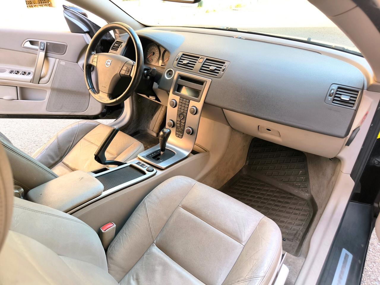 Volvo C70 2.4 20V 140 CV Summum