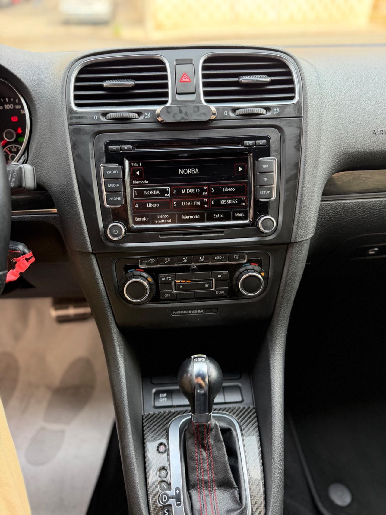 Volkswagen Golf GTI 2.0 TSI DSG 3p.