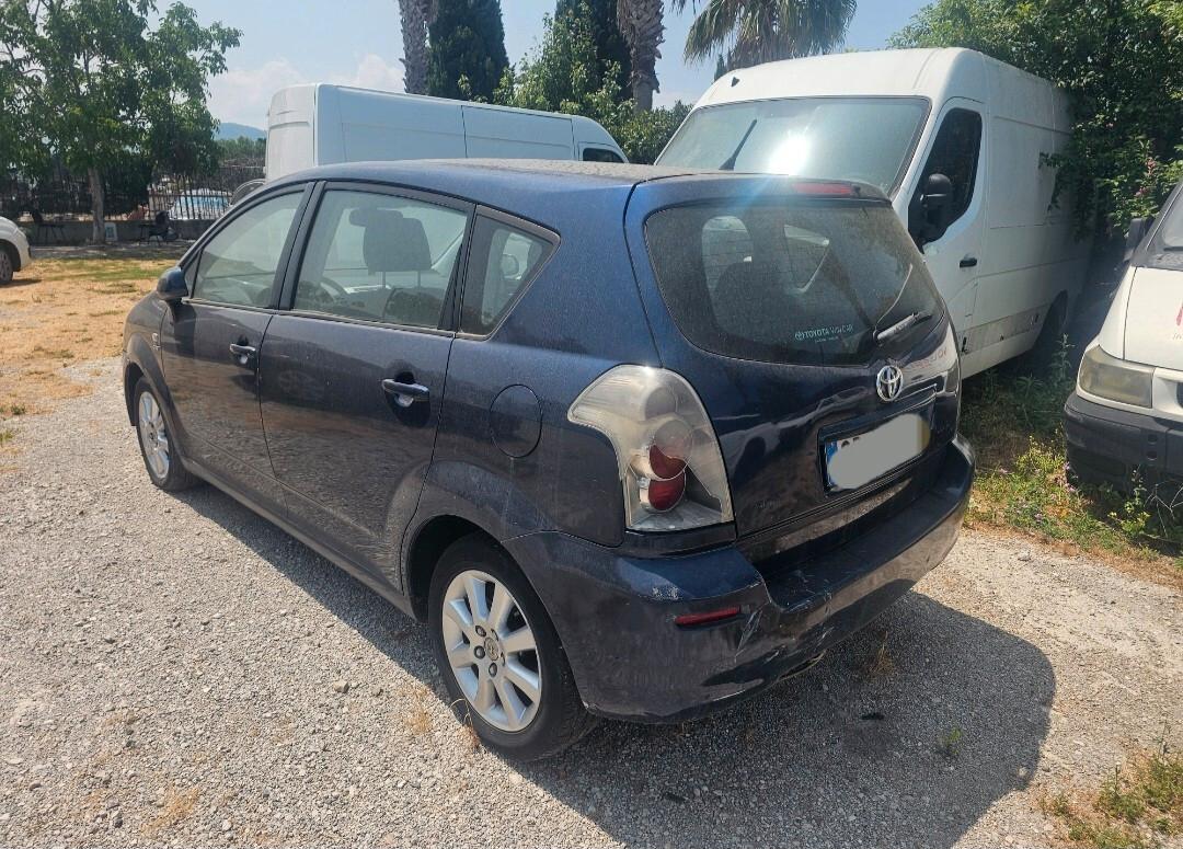 Toyota Corolla 2.0 tdi D-4D 5 porte Sol