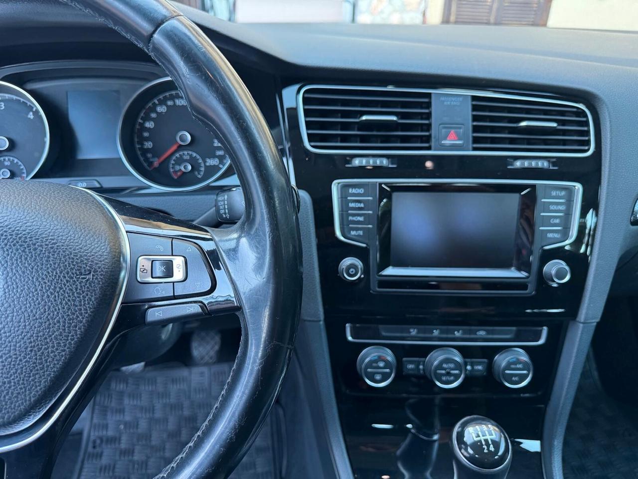Volkswagen Golf Business 1.6 TDI 5p. Highline