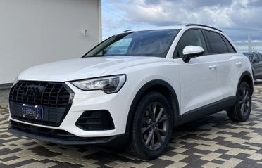 Audi Q3 Business 2.0 TDI 150CV S-Tronic 35
