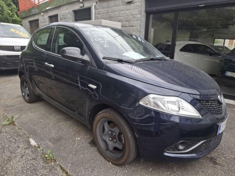 Lancia Ypsilon III 2015 1.2 Gold s&s 69cv my19