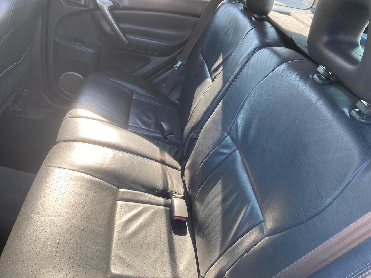 Toyota RAV 4 RAV4 2.2 D-4D 136 CV Luxury