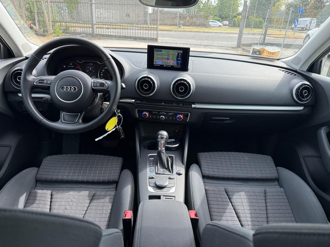 Audi A3 Sportback 2.0 tdi Ambition s-tronic