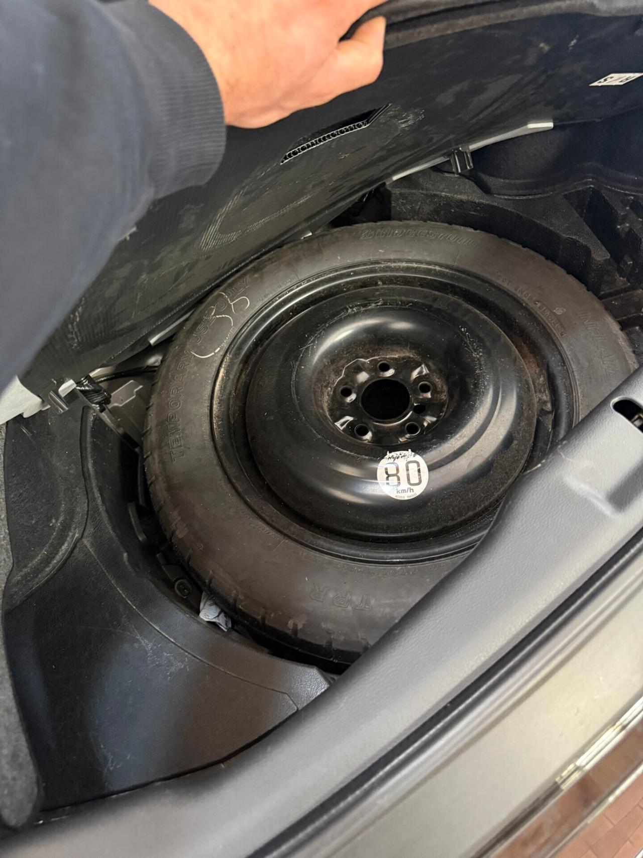 Nissan Z 350Z Roadster 3.5 V6 Lev 2