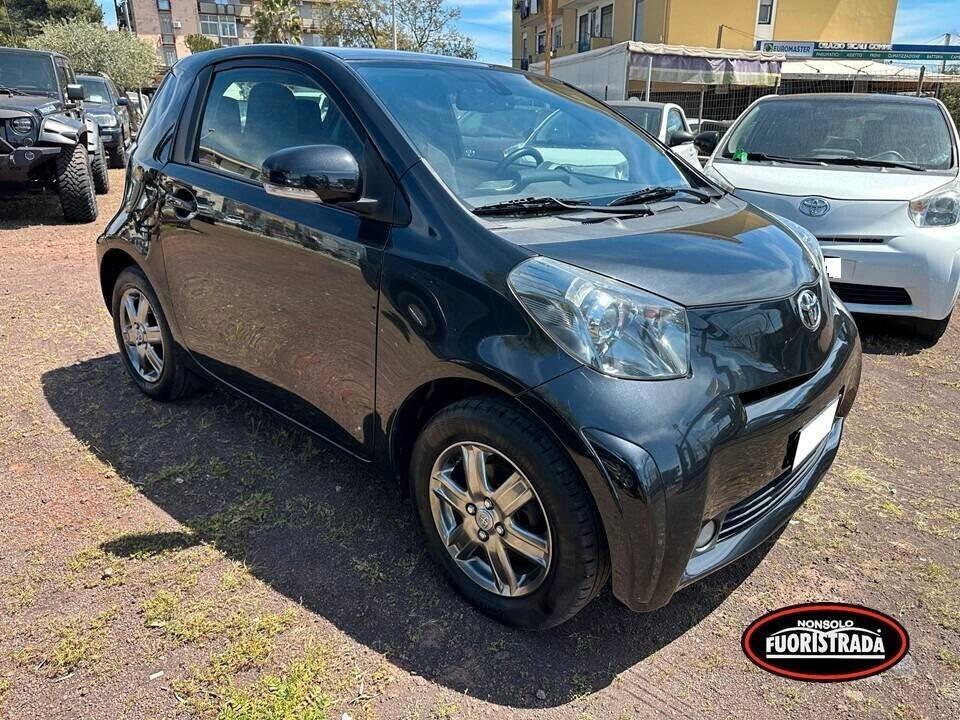 Toyota iQ Toyota iQ 1.4 D-4D