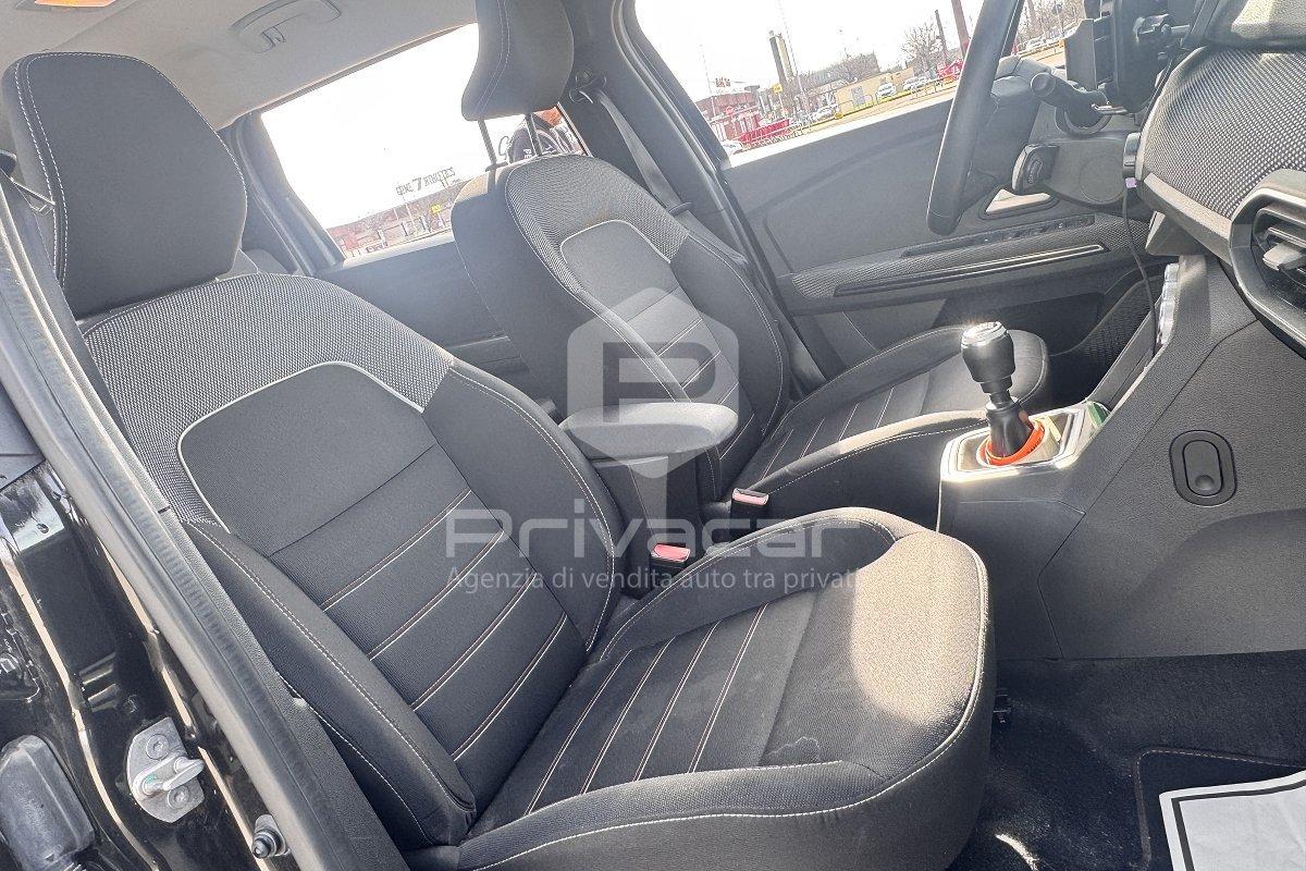 DACIA Jogger 1.0 TCe GPL 100 CV 7 posti Extreme Up
