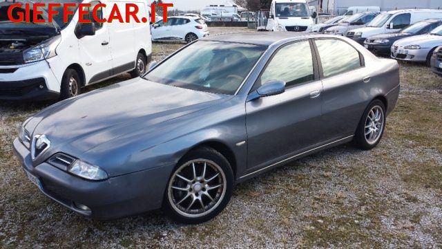 ALFA ROMEO 166 2.0i V6 Turbo Super