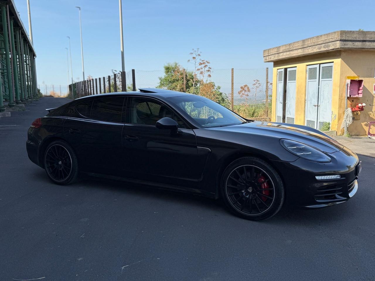 Porsche Panamera finanziabile