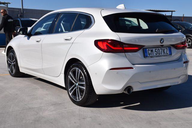 BMW 116 d 5p. Business Advantage *NAVIGATORE, PELLE, LED*