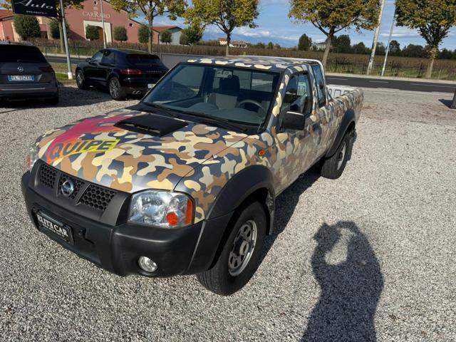 NISSAN NP300 2.5 D 2p. King Cab Easy Chassis