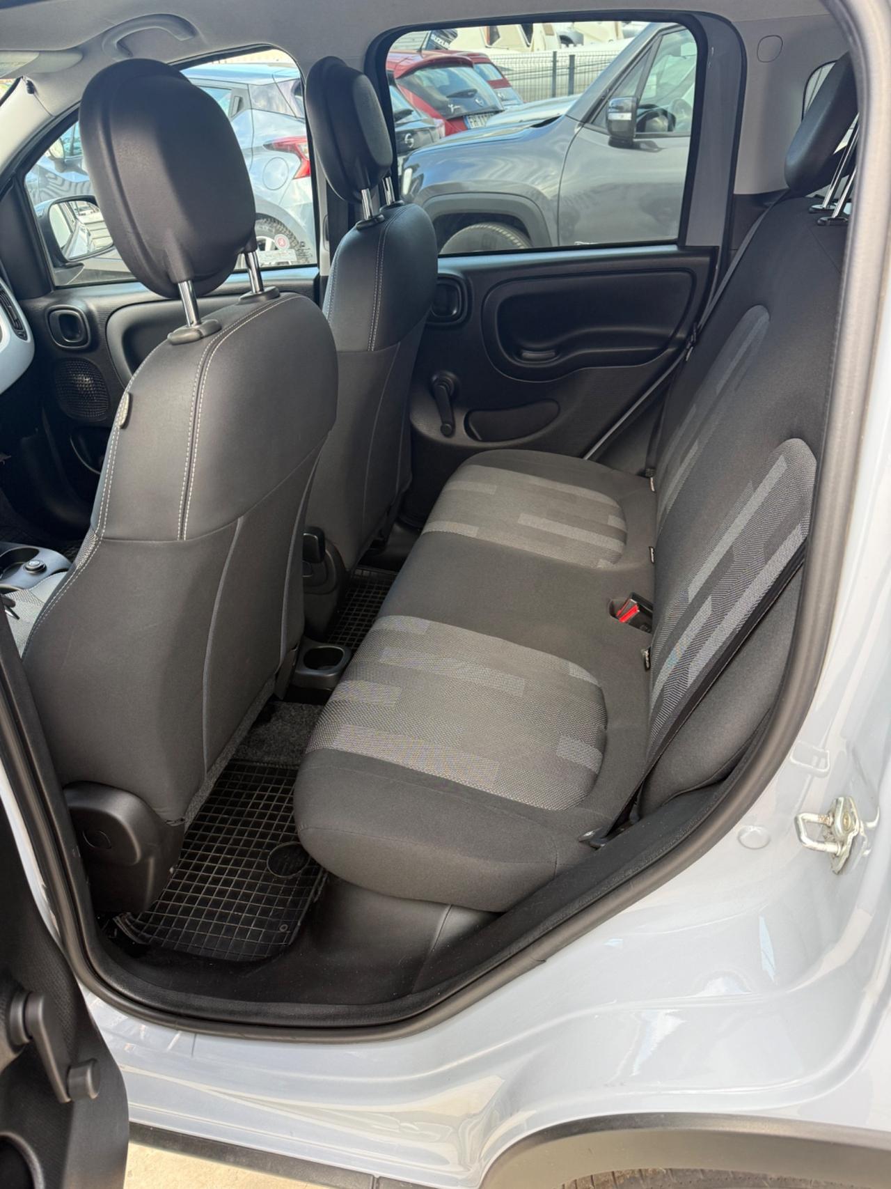 Fiat Panda 1.3 MJT 95 CV S&S City Cross