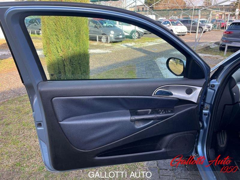 Lancia Ypsilon 1.2 60CV BENZINA MAN.