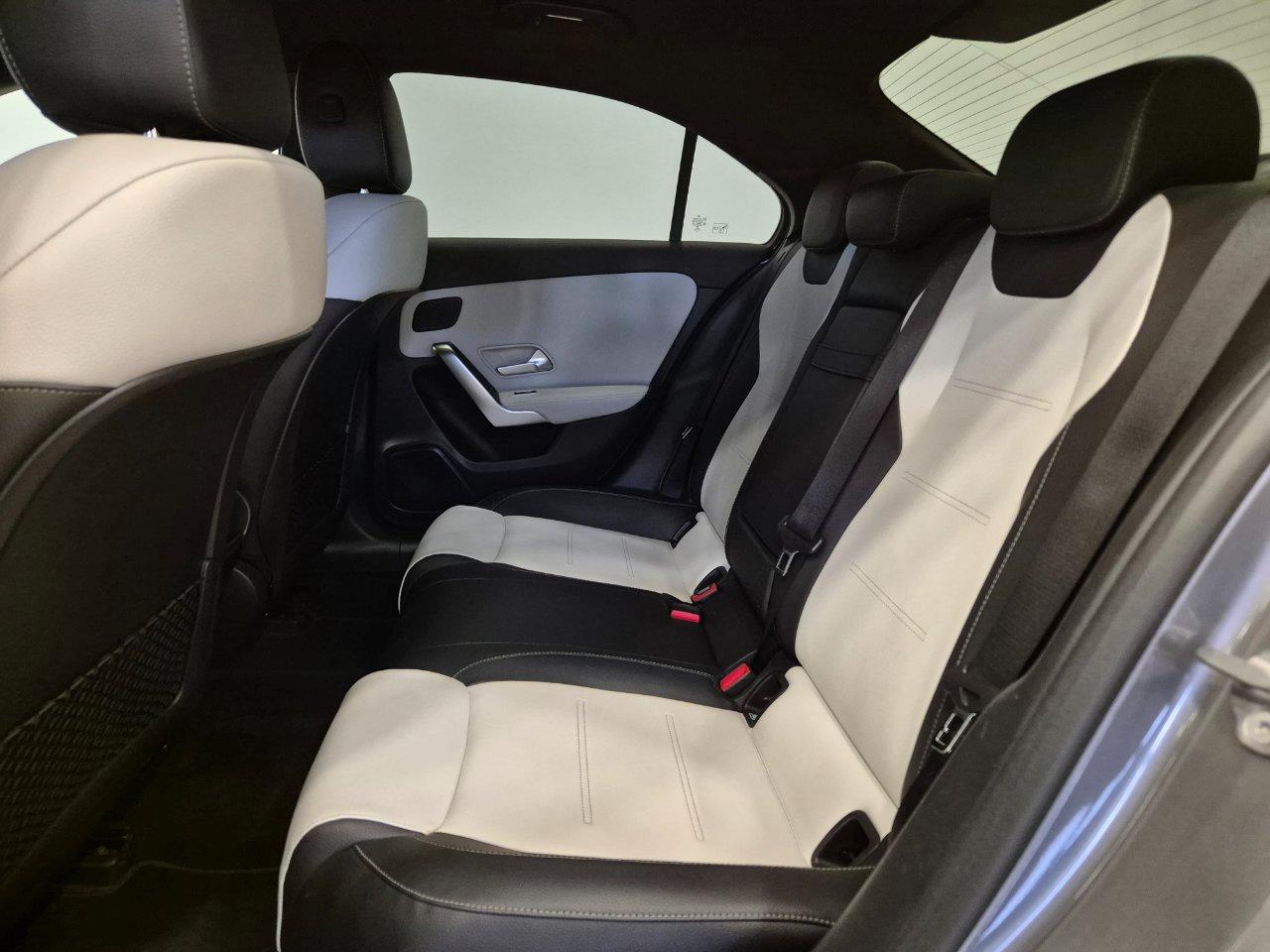 Mercedes A 220 Sedan 4Matic 7G-DCT AMG - Cerchi 20 OMOLOGATI