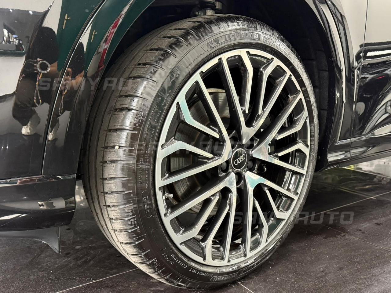 Audi Q5 SQ5 TFSI mHEV+ quattro Launch edition
