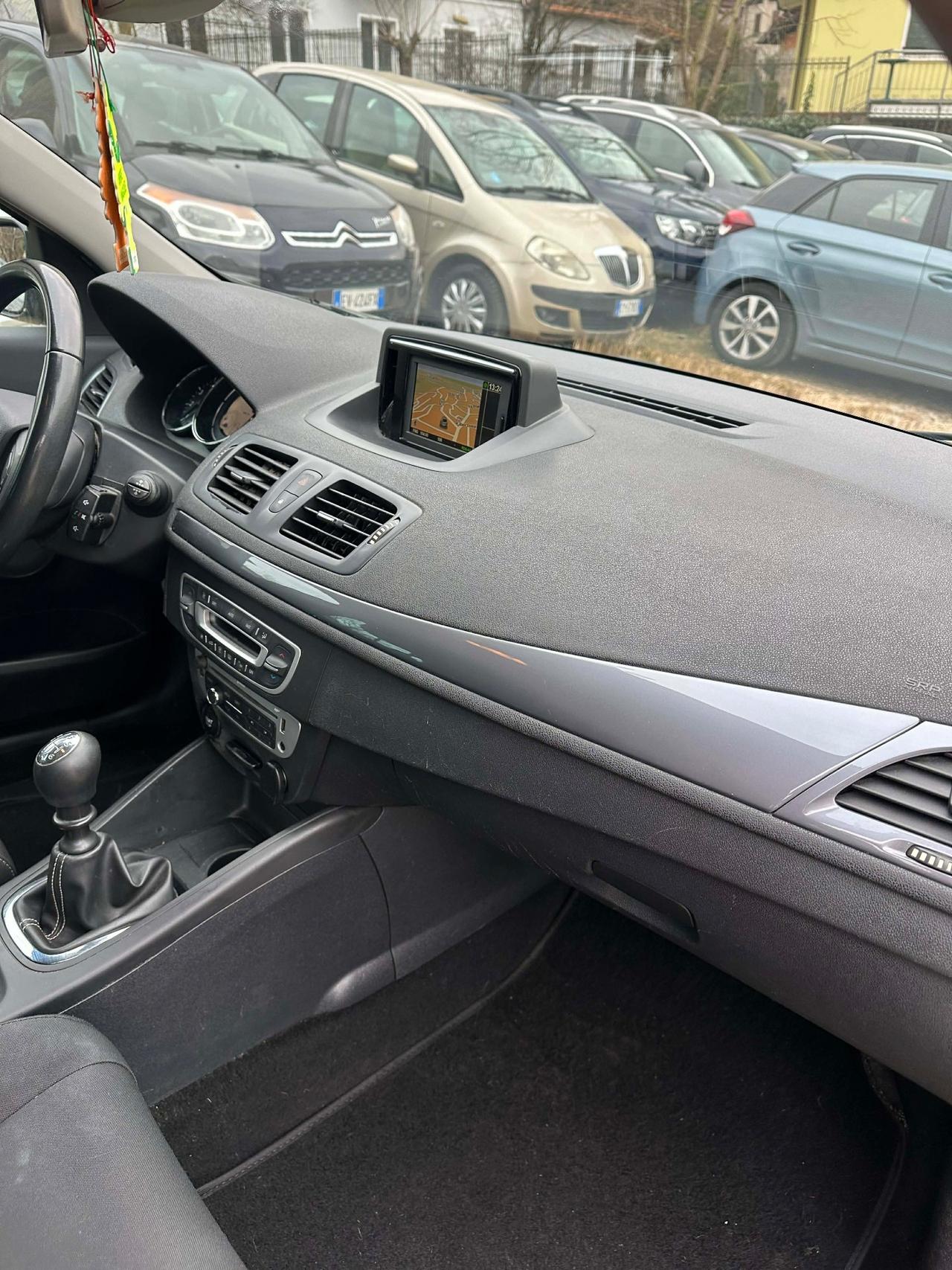 Renault MEGANE dCi 110CV SPORTTOUR LIMITED EU6B