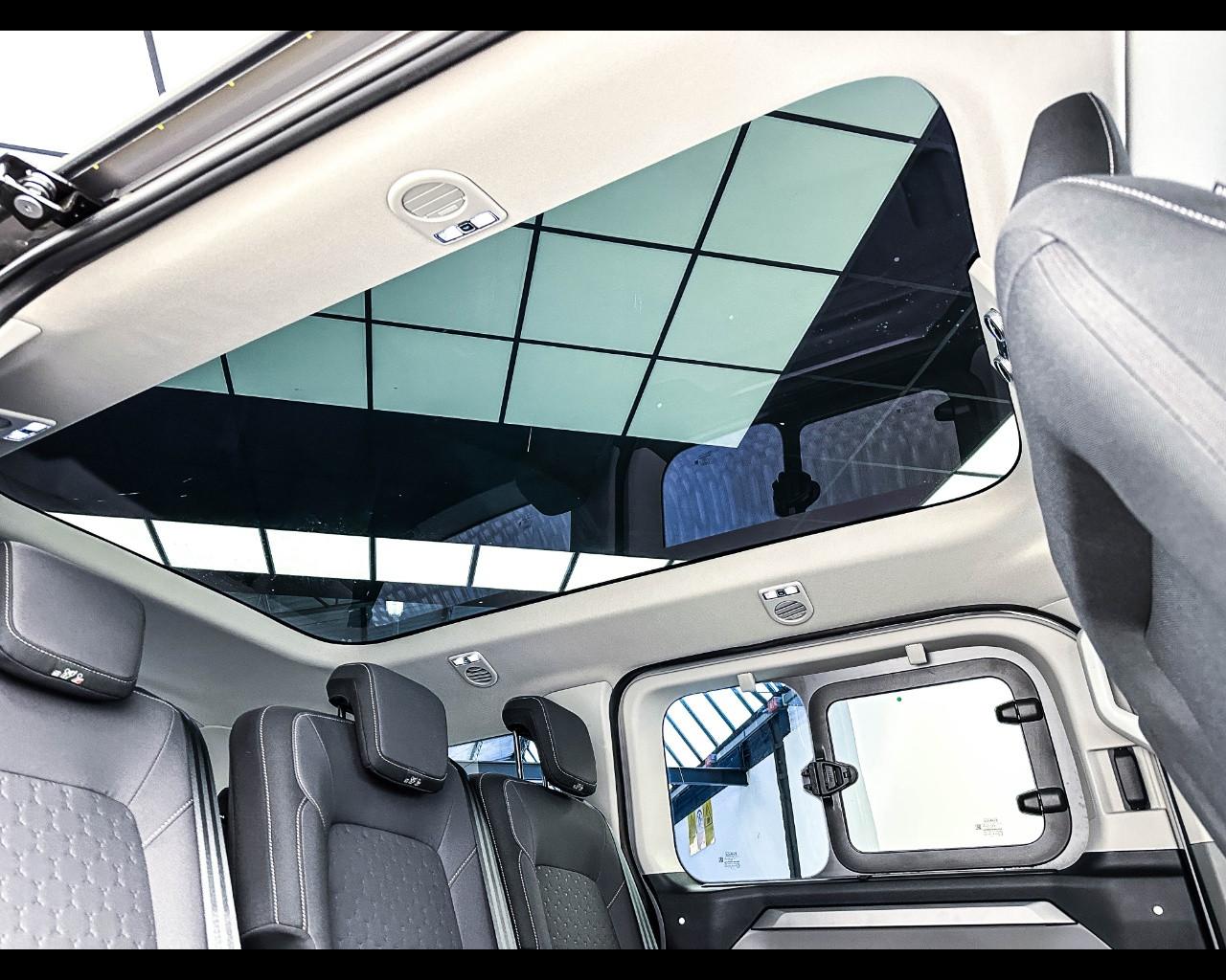 FORD Tourneo Custom 2ªs - Tourneo Custom 320 2.0 EcoBlue 170CV au