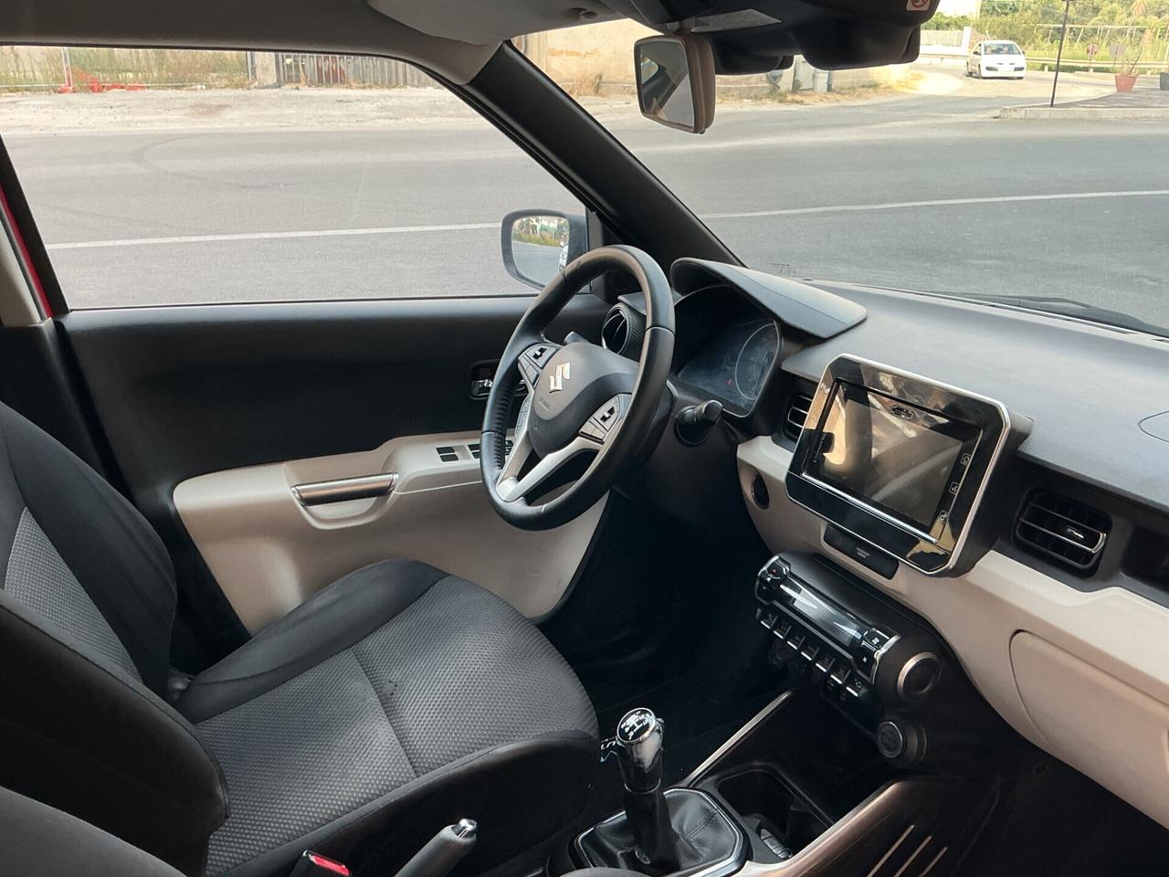 Suzuki Ignis 1.2 Dualjet Top