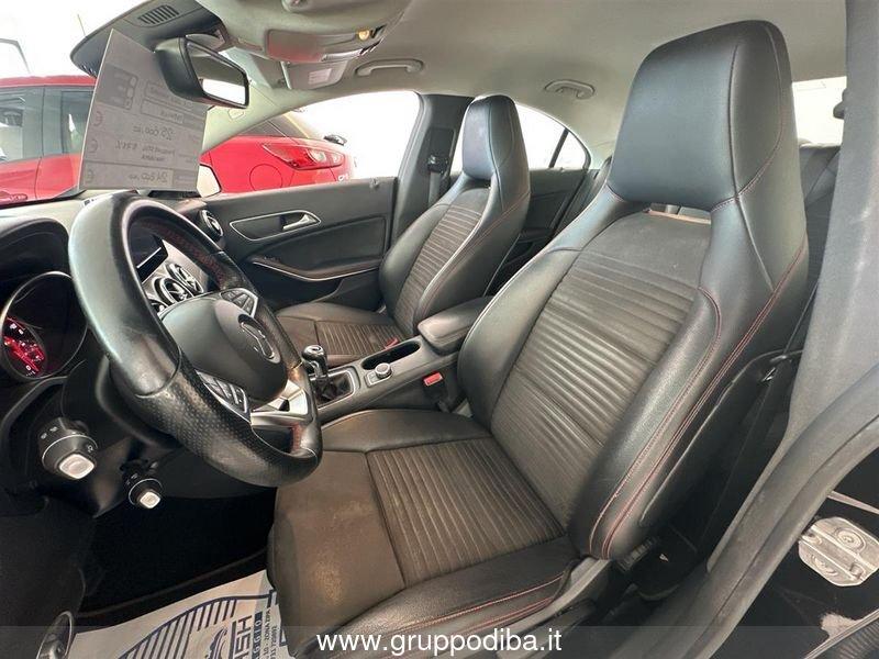 Mercedes-Benz CLA Classe - C117 Diesel 180 d Premium FL