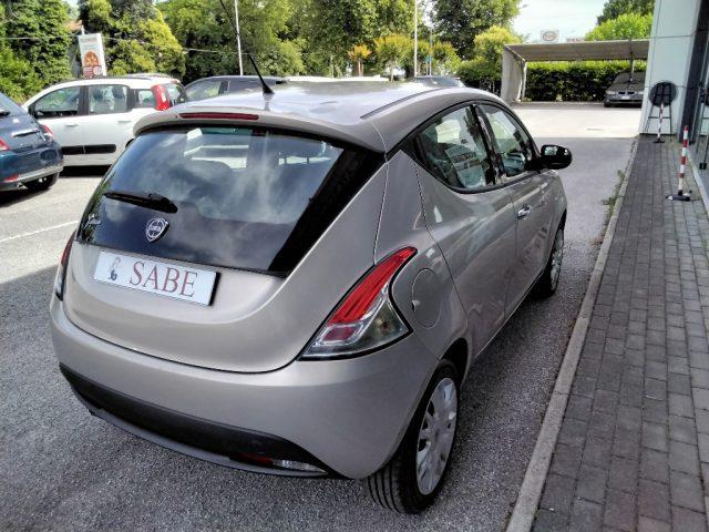 LANCIA Ypsilon 1.2 69 CV 5 porte Platinum