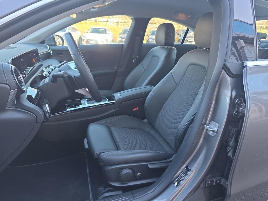 Mercedes CLA 180 180 D Progressive Advanced 8G-DCT